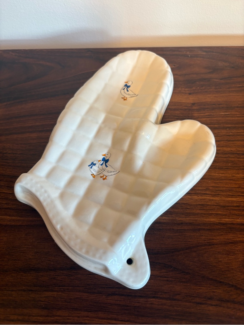 Vintage Ceramic Blue Ribbon Geese Spoon Rest